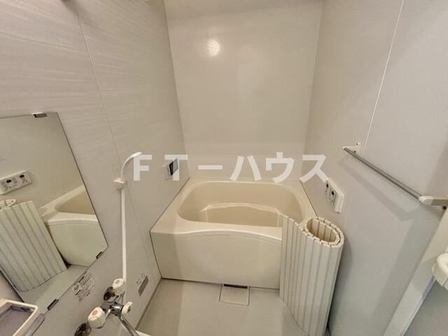 フォルス１７の浴室