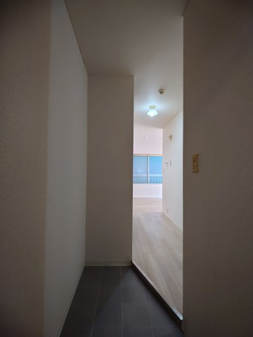 ＫＪビルの玄関