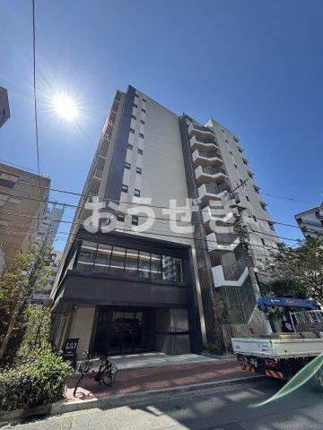 パークアクシス横浜伊勢佐木町通りの外観