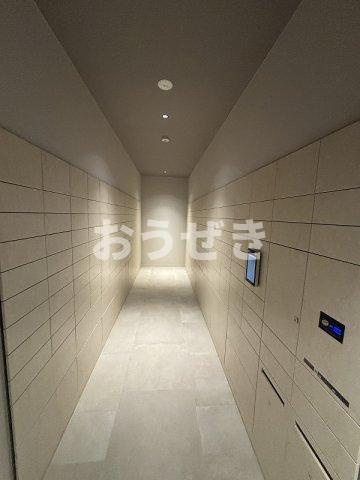 パークアクシス横浜伊勢佐木町通りのロビー