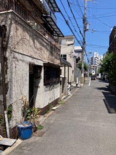 大阪市旭区今市２丁目売土地の前面道路含む現地写真