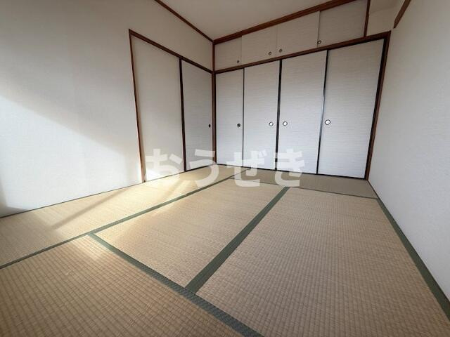 セントラーレ鳥が丘の収納