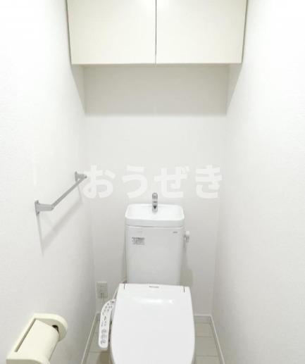Ｔ’ｓ　ｇａｒｄｅｎ西寺尾　Ｂ棟のトイレ