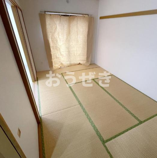 Ｔ’ｓ　ｇａｒｄｅｎ西寺尾　Ｂ棟の和室