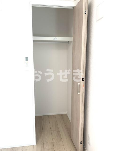 ヴェルデ本牧のその他|洋室クロゼット
