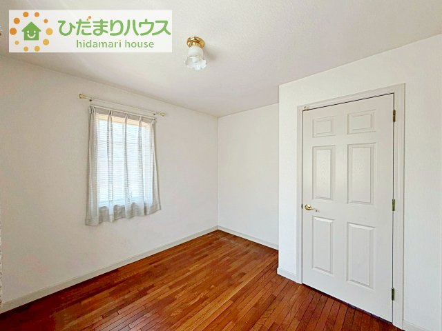 【洋室】 | つくば市竹園3丁目　中古戸建 | 日当たりの良い快適なお部屋！