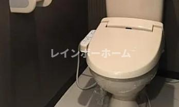エストタウンwarabiのトイレ