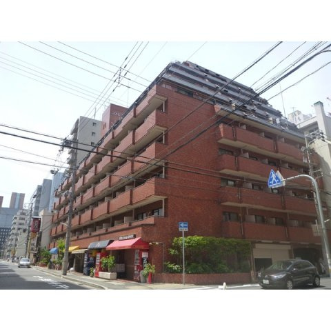 コスモプラザ三宮の外観