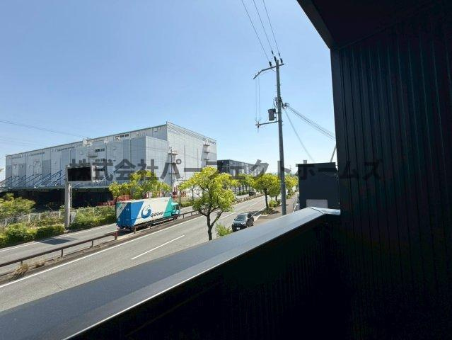 高野道ガレージハウスC棟の展望
