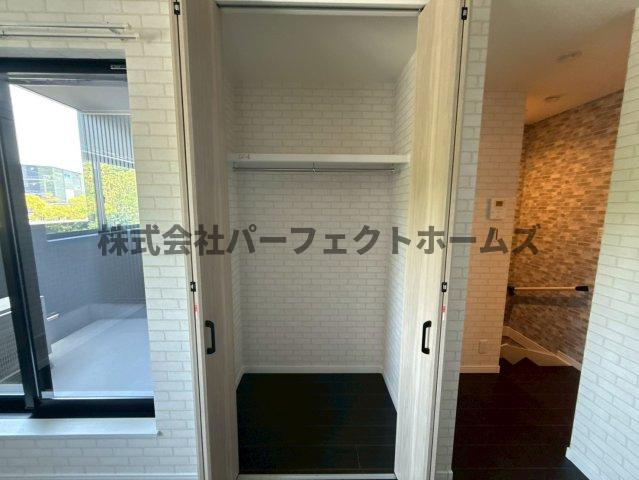 高野道ガレージハウスC棟の収納|収納スペース豊富です