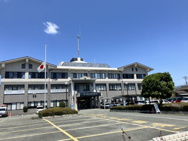 リバーオークスやまがの外観