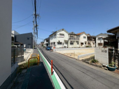 【前面道路含む現地写真】 | 阿弥　売土地　全２区画 | 建築条件無ですので、個性溢れる住まいを実現させてくださいね♪