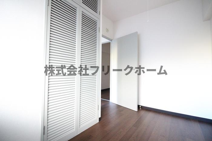 武蔵野市中町１丁目の賃貸マンションの寝室