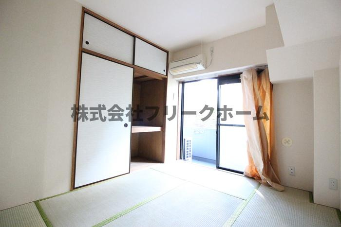 武蔵野市中町１丁目の賃貸マンションの和室