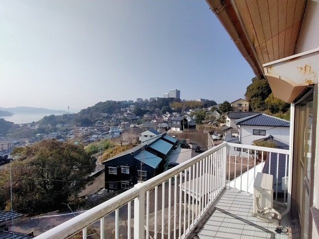 東浜町戸建てのバルコニー|２Ｆベランダ