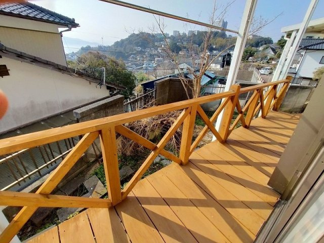 東浜町戸建ての設備|１Ｆウッドデッキ