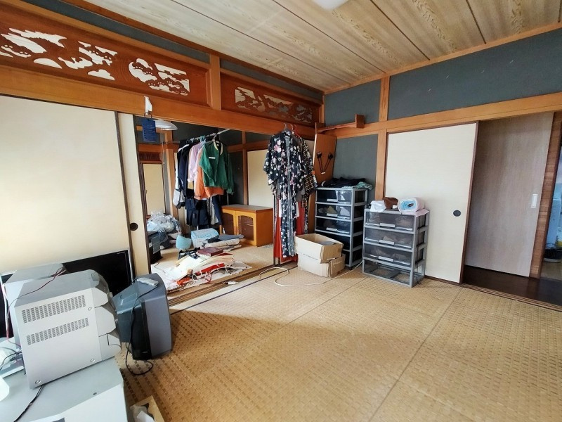 東浜町戸建ての和室|和室６帖東側