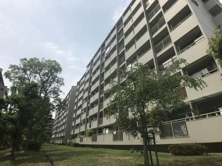 公社山田西第2次団地A8棟