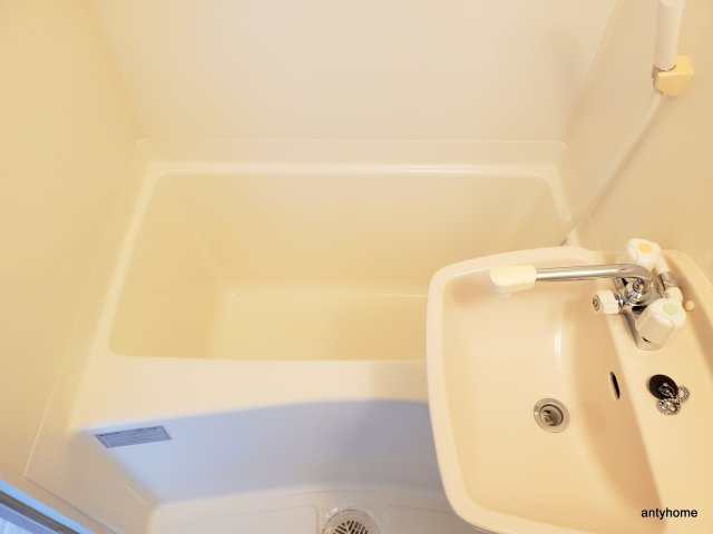 イーズ千里山　仲介手数料無料の浴室