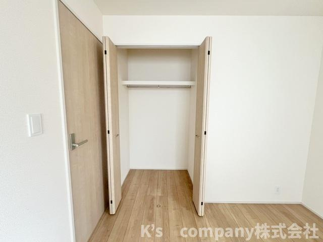 ◎茅ヶ崎市円蔵2丁目　新築戸建　4号棟の収納|洋室5.2帖の収納スペース◇