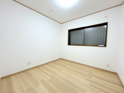 【洋室】 | 寝屋川市春日町戸建