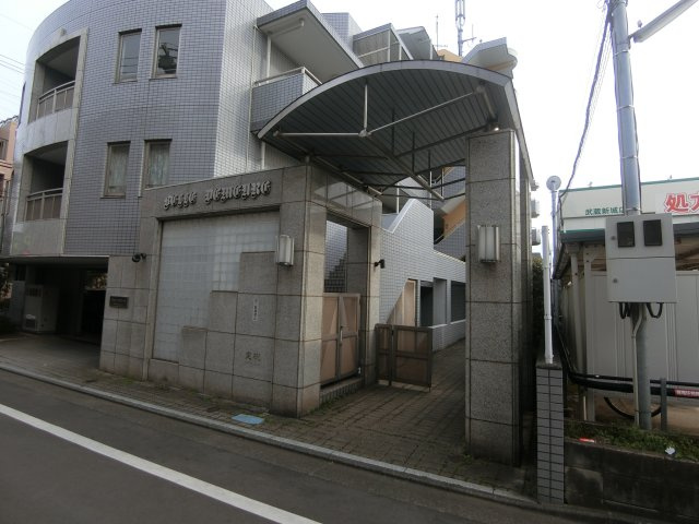 ヴェルドゥミールのエントランス