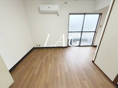 【居間・リビング】 | パペーテ桜橋 | 洋室のお部屋です。