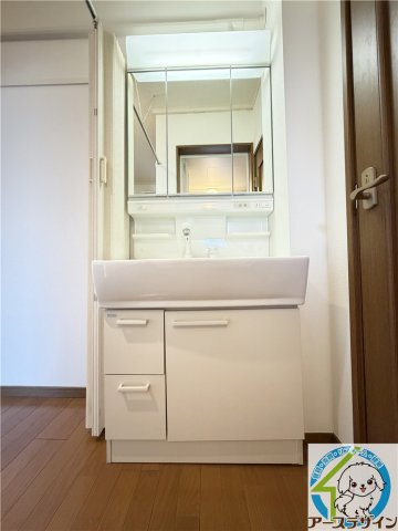朝霧住宅の洗面所