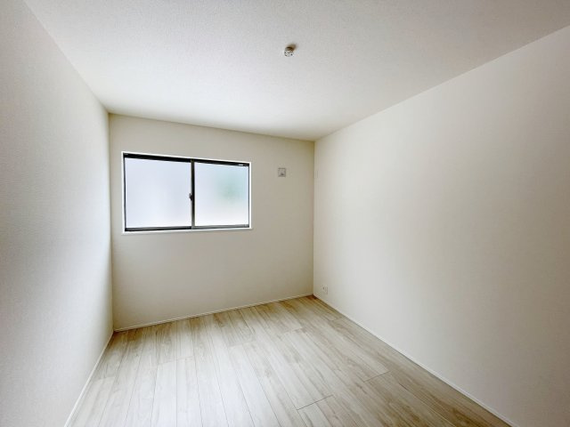 新築戸建・新築建売　桐生市相生町2丁目　相生小学校・相生中学校の洋室