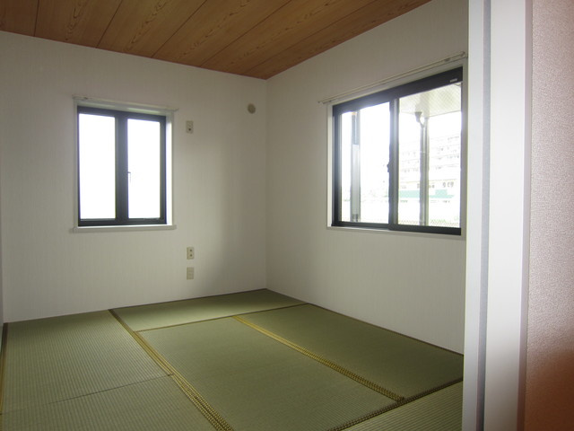 エクセレントおおしまAの和室