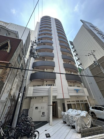 セレニテ梅田ESTの外観