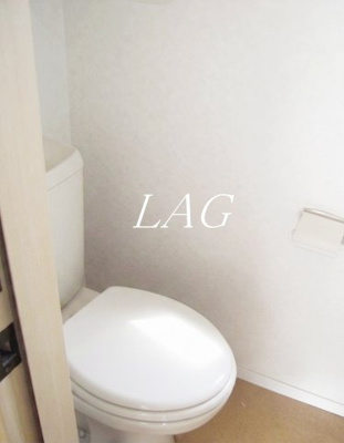 【トイレ】 | ボンシャンス | トイレです。