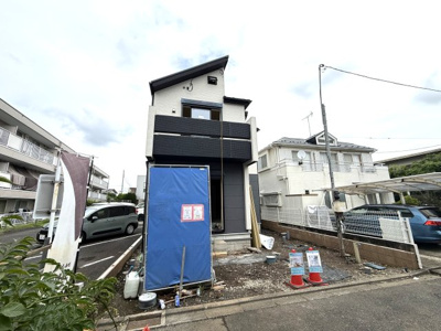 【外観】 | 【仲介手数料２７０万円が無料！】■南道路■高台■太陽光発電■耐震最高評価■制震ダンパー