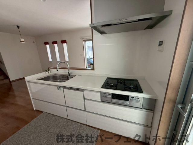 出口3丁目戸建のキッチン|キッチンでお料理をお楽しみください