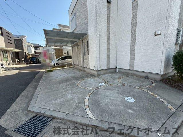 出口3丁目戸建の駐車場|駐車場です