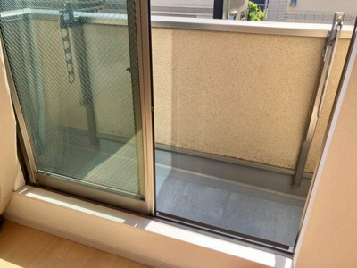 【バルコニー】