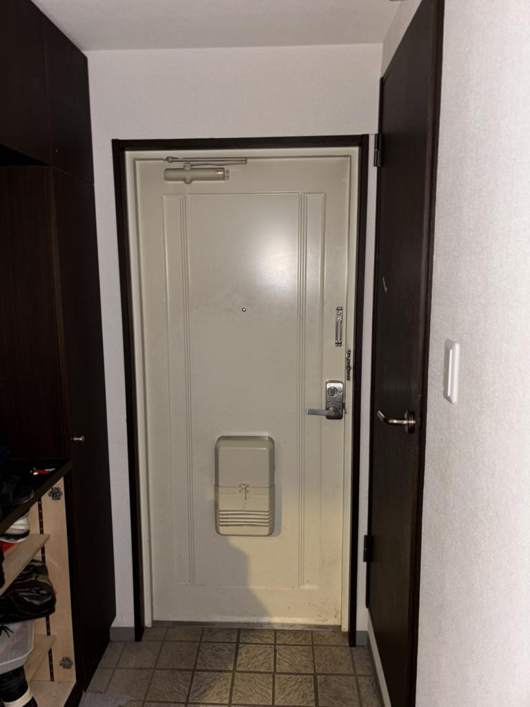 北見市三住町１１番地　中古マンション 三住町(ロジェ学園通312号）の玄関