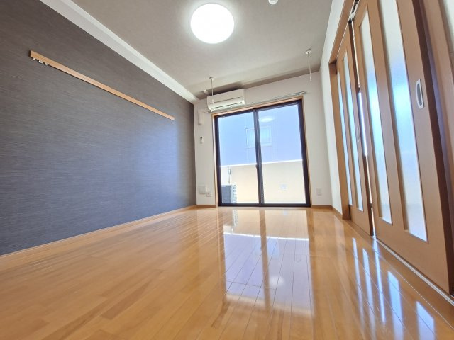 ラテール北戸田の居間・リビング
