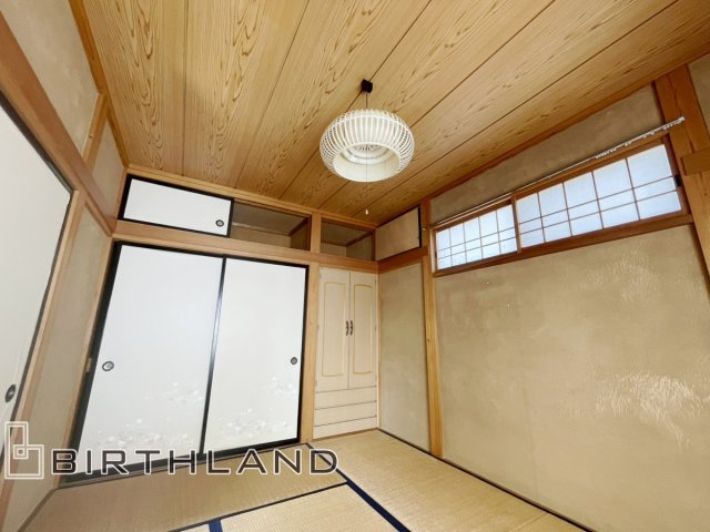 いわき市中央台飯野　中古戸建ての和室|2階の6帖の和室
