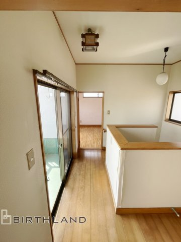 いわき市中央台飯野　中古戸建ての内装|2階のホール部分