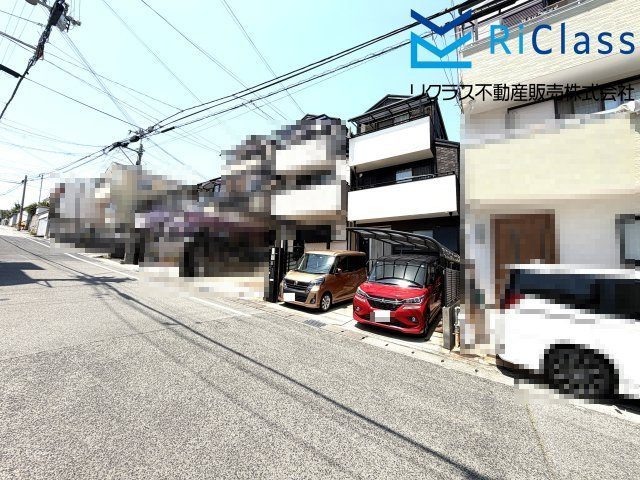 中古戸建　神戸市長田区寺池町2丁目の前面道路含む現地写真|前面道路は幅員約6ｍの公道です