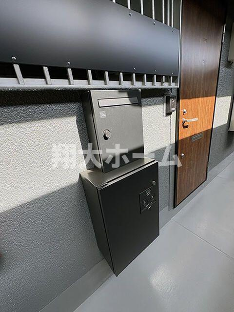 セドロトレスの玄関