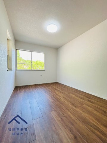 筑紫野市原田８丁目　戸建ての洋室