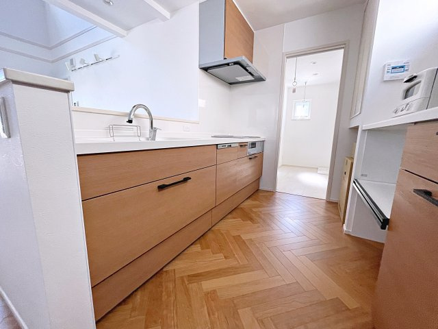 新築戸建・新築建売　郡山市富久山町久保田　行健小・行健中のキッチン|食器洗浄乾燥機やIHクッキングヒーターなど設備が揃ったシステムキッチン！