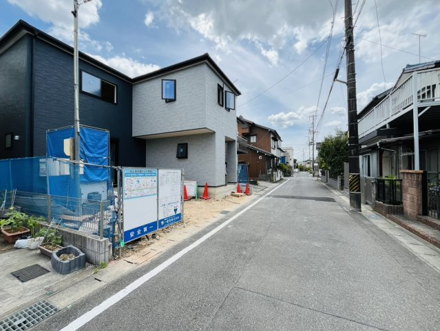 刈谷市一ツ木町落合6番70、6番94『仲介手数料無料』新築一戸建て・建売の前面道路含む現地写真