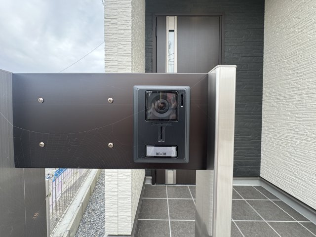 うるま市前原（全10棟）1号棟の設備|1号棟　カメラ付きインターフォン♪