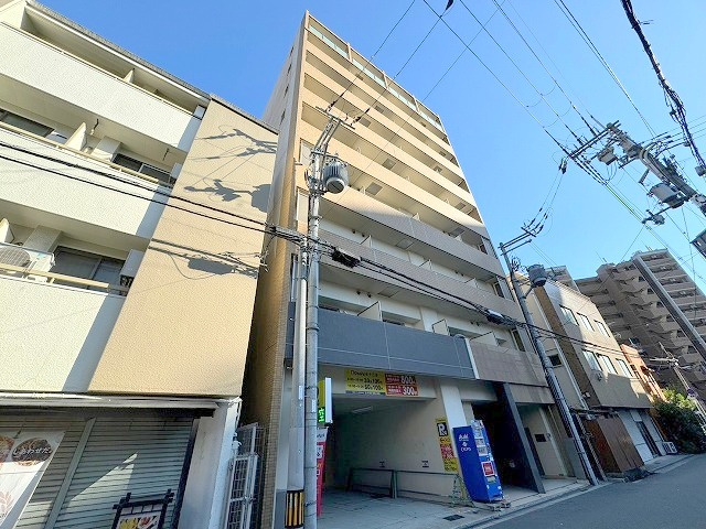 CASSIA十三の外観