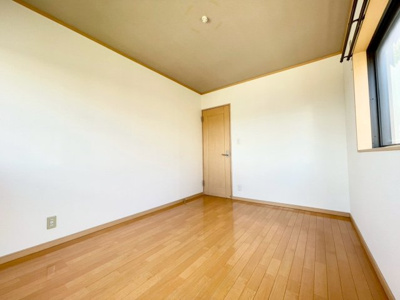 【洋室】 | 高槻市岡本町　中古戸建