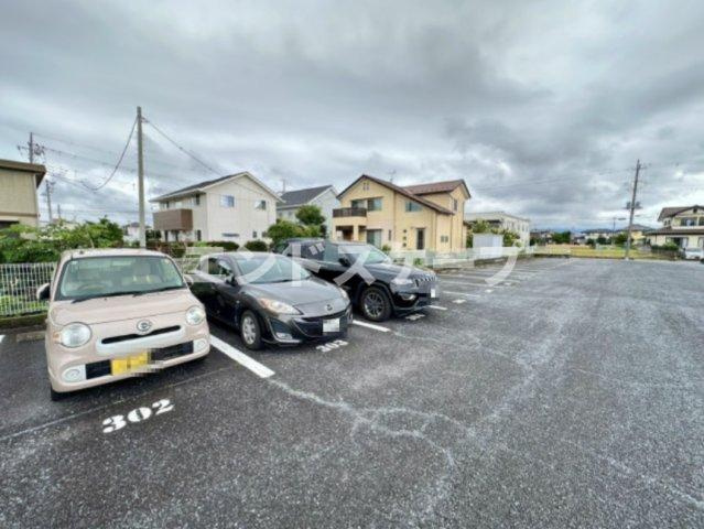 マンションユザワの駐車場|高崎、前橋のお部屋探しはエンドスケープまで！お客様の理想お聞かせ下さい♪