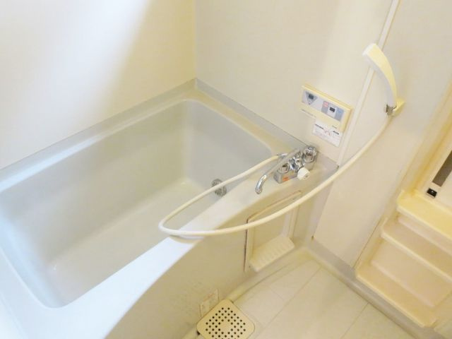 コスモクレールⅡの浴室|バスタブです☆